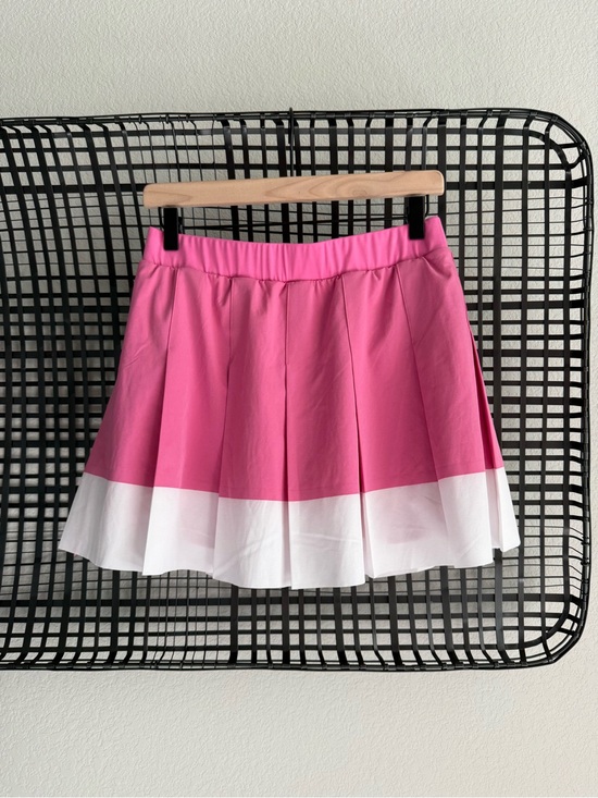 Varley Dresses & Skirts - Varley Chase Mid-Rise Skort